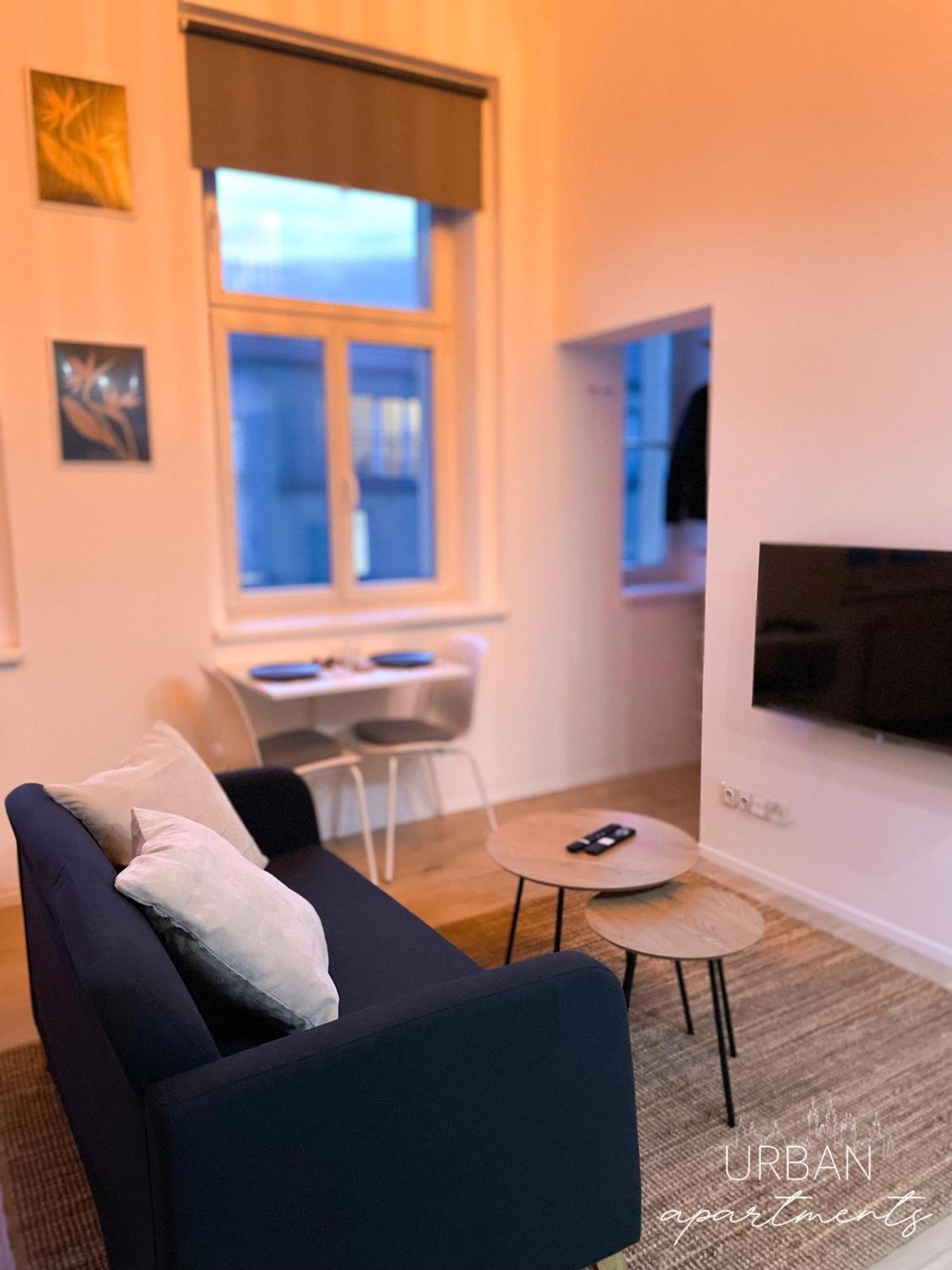 Loft Maniny By Urban Apartments Praga Esterno foto