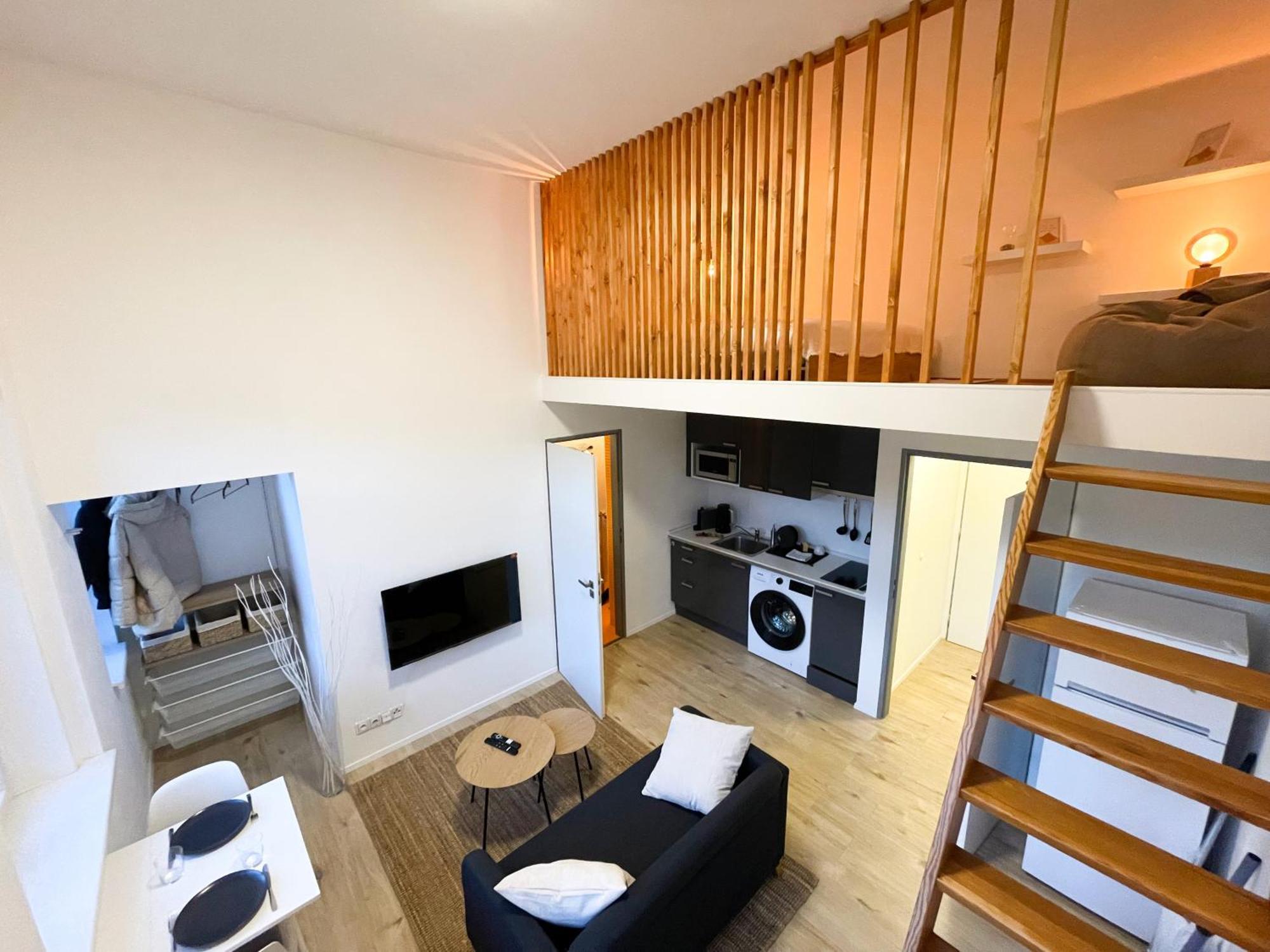 Loft Maniny By Urban Apartments Praga Esterno foto
